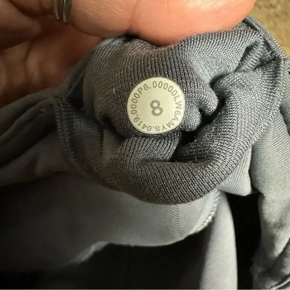 Lululemon Power Pivot Gray Camo Tank Top - Picture 10 of 10